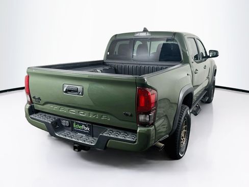 Used 2022 Toyota Tacoma SR5 w/ Trail Edition AWD/4WD image 9