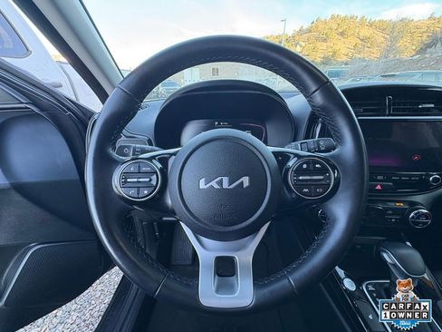 Certified 2023 Kia Soul EX image 2