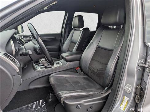 Used 2020 Jeep Grand Cherokee Laredo w/ Quick Order Package 2BN North AWD/4WD image 17