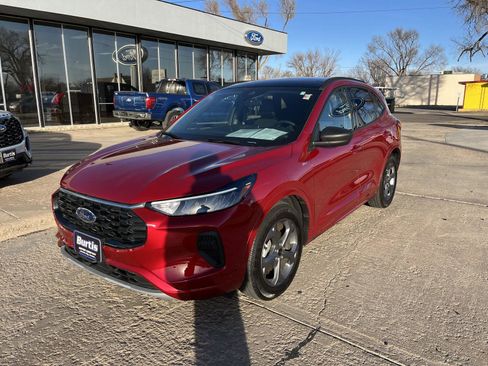 Used 2023 Ford Escape ST-Line w/ Tech Pack #1 image 2