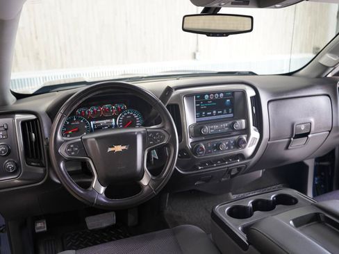 Used 2018 Chevrolet Silverado 1500 LT w/ All Star Edition AWD/4WD image 11