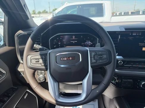 New 2026 GMC Sierra 1500 SLT w/ SLT Premium Plus Package AWD/4WD image 15