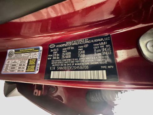 Used 2025 Hyundai Tucson SEL FWD image 12