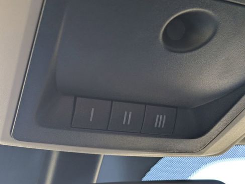 Used 2018 RAM 1500 Sport image 27