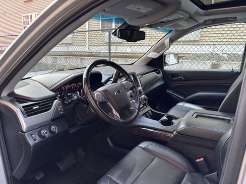 Used 2018 Chevrolet Tahoe LT w/ Luxury Package image 8