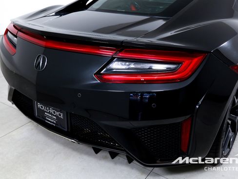 Used 2018 Acura NSX AWD/4WD image 30
