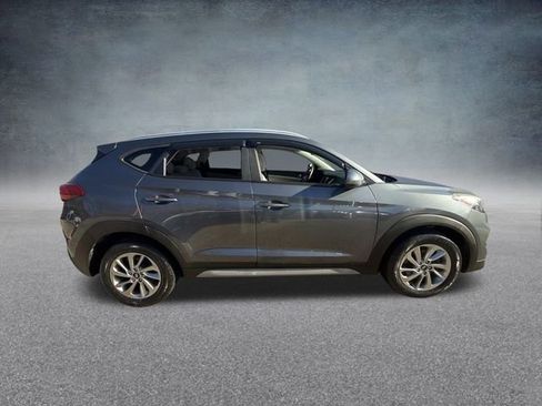 Used 2018 Hyundai Tucson SEL image 5