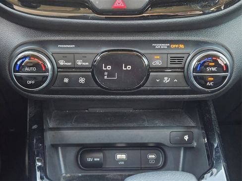 Certified 2023 Kia Soul S image 16