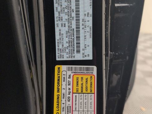 Used 2025 Ford Bronco Badlands image 49