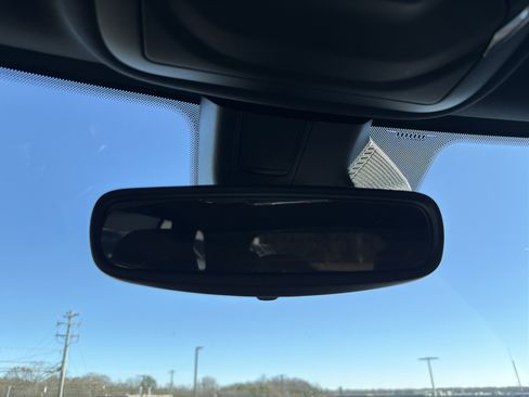 Used 2024 Jeep Grand Cherokee Altitude image 27