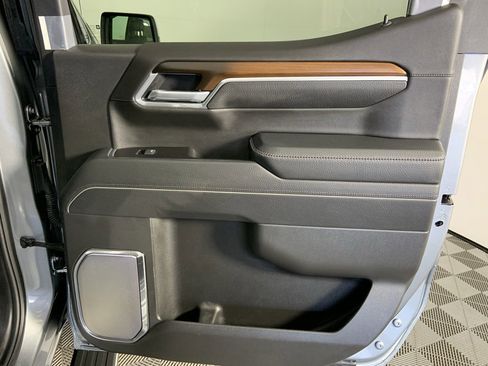 Used 2025 GMC Sierra 1500 Denali image 28