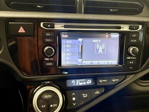 Used 2015 Toyota Prius C Two image 10