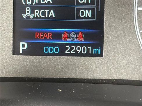 Used 2025 Toyota Corolla LE w/ Convenience Package FWD image 27