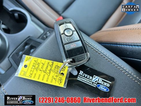 Used 2024 Ford Bronco Outer Banks image 48