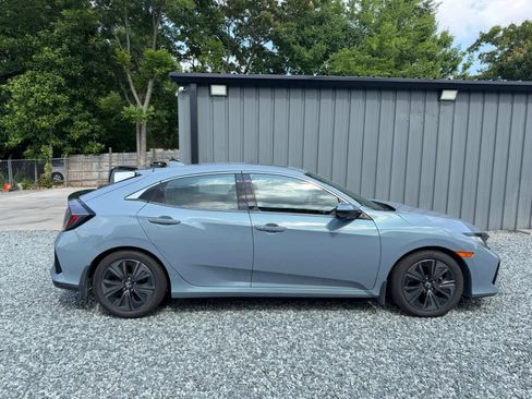 Used 2018 Honda Civic EX-L image 4