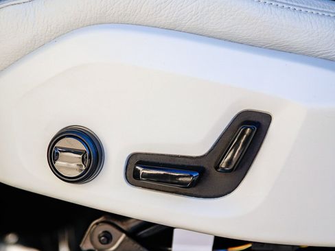 Used 2024 Volvo XC90 T8 Plus w/ Protection Package Premier image 24