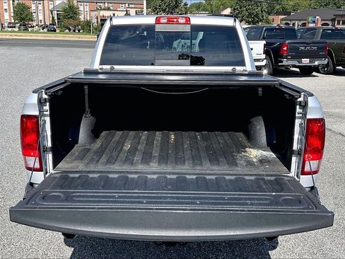 Used 2019 RAM 1500 Lone Star RWD image 27