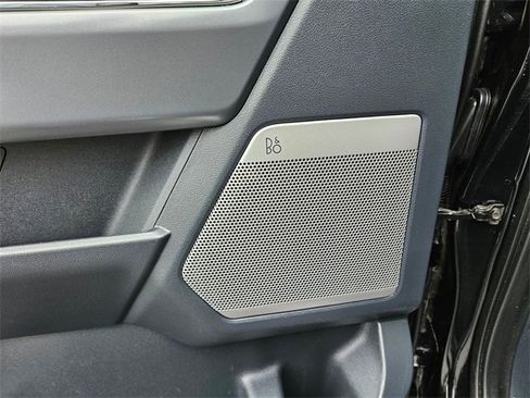 Used 2022 Ford F150 Lariat w/ Equipment Group 502A High image 18