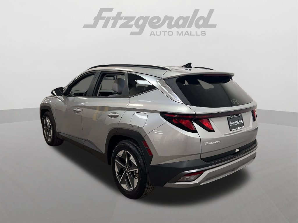 Used 2025 Hyundai Tucson SEL FWD image 3