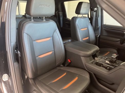 Used 2024 GMC Sierra 1500 AT4 w/ Technology Package image 39