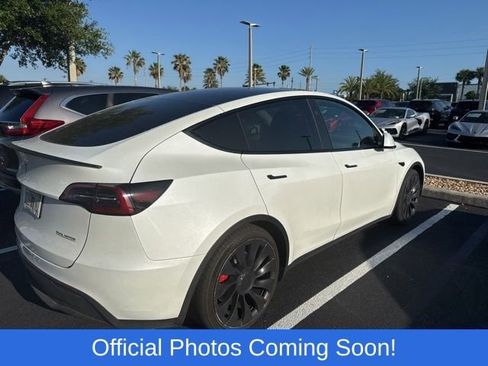 Used 2023 Tesla Model Y Performance image 3