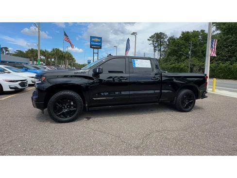 Used 2024 Chevrolet Silverado 1500 High Country w/ Midnight Edition AWD/4WD image 7