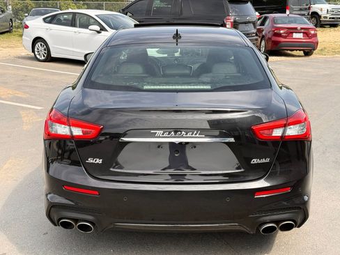 Used 2018 Maserati Ghibli S GranSport Q4 AWD/4WD image 15