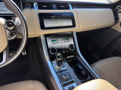 Used 2022 Land Rover Range Rover Sport HSE Silver Edition image 19