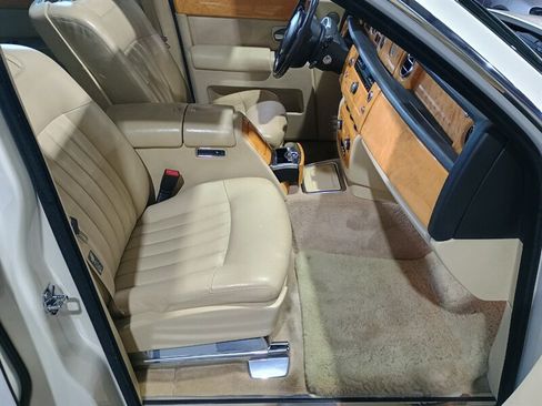 Used 2006 Rolls-Royce Phantom Sedan RWD image 34