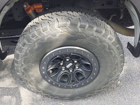 Used 2023 Ford F150 Raptor w/ Raptor Carbon Fiber Package AWD/4WD image 18