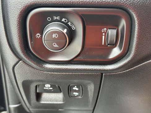 Used 2022 RAM 1500 Big Horn RWD image 20