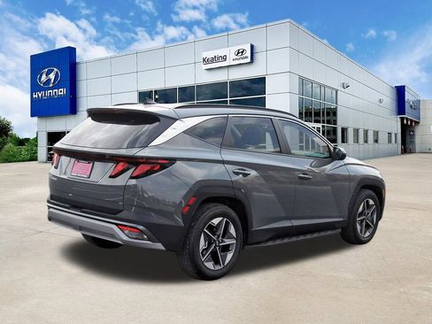 Certified 2025 Hyundai Tucson SEL FWD image 5