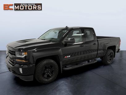 Used 2017 Chevrolet Silverado 1500 LT w/ Midnight Edition