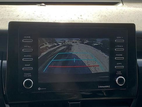 Used 2023 Toyota Camry SE image 19