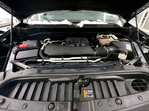 Used 2021 Chevrolet Silverado 1500 LT AWD/4WD image 28