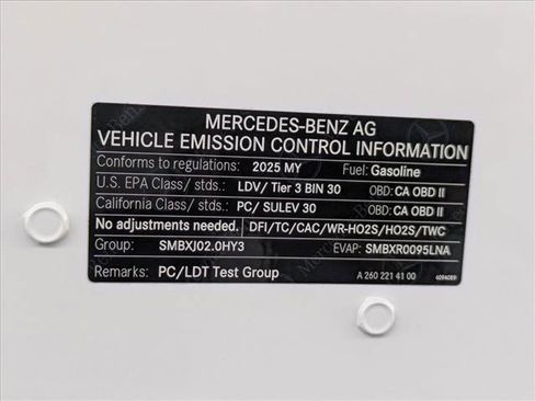 Used 2025 Mercedes-Benz GLA 250 image 27
