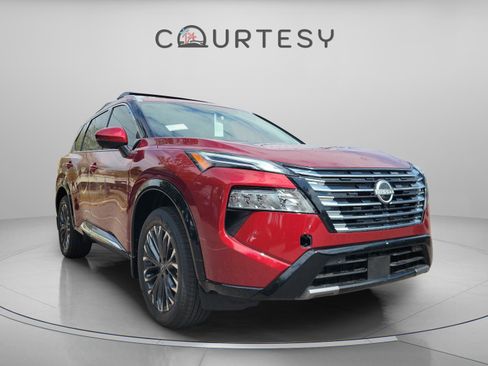 New 2026 Nissan Rogue Platinum image 6