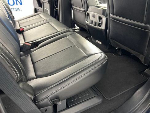 Used 2021 Ford F450 Lariat w/ Lariat Ultimate Package AWD/4WD image 35