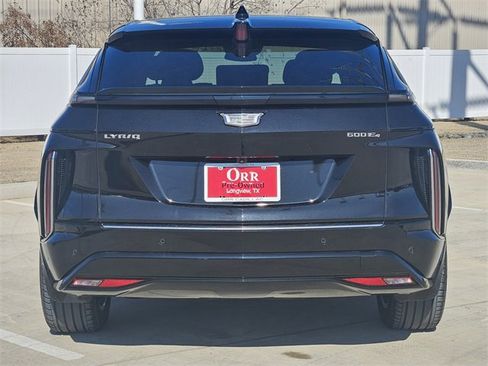 Used 2024 Cadillac Lyriq Tech image 5