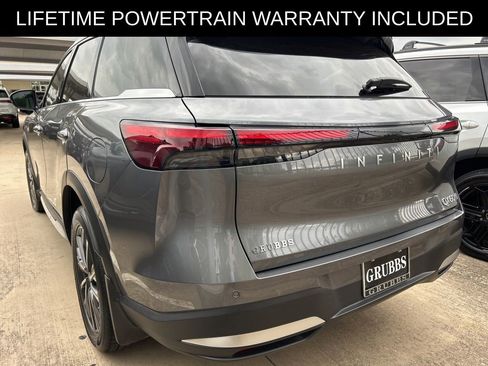 Certified 2026 INFINITI QX60 Luxe w/ Family Package image 6