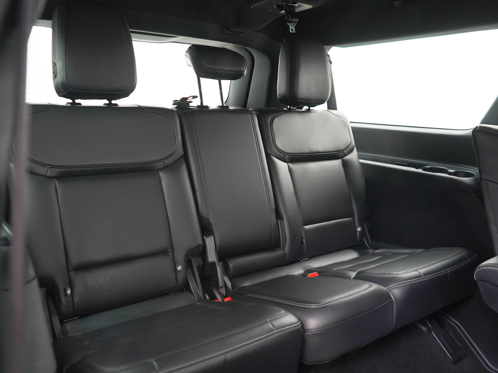 Used 2025 Ford Expedition Max Platinum w/ Stealth Appearance Package AWD/4WD image 14