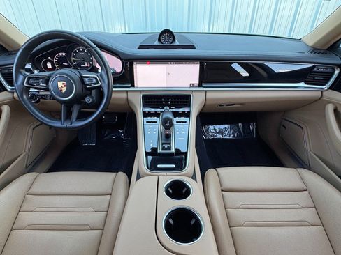 Used 2021 Porsche Panamera 4 image 13