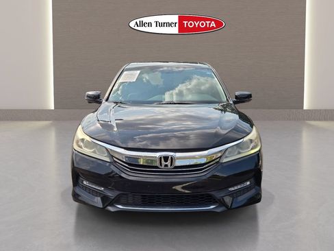 Used 2017 Honda Accord EX-L image 4