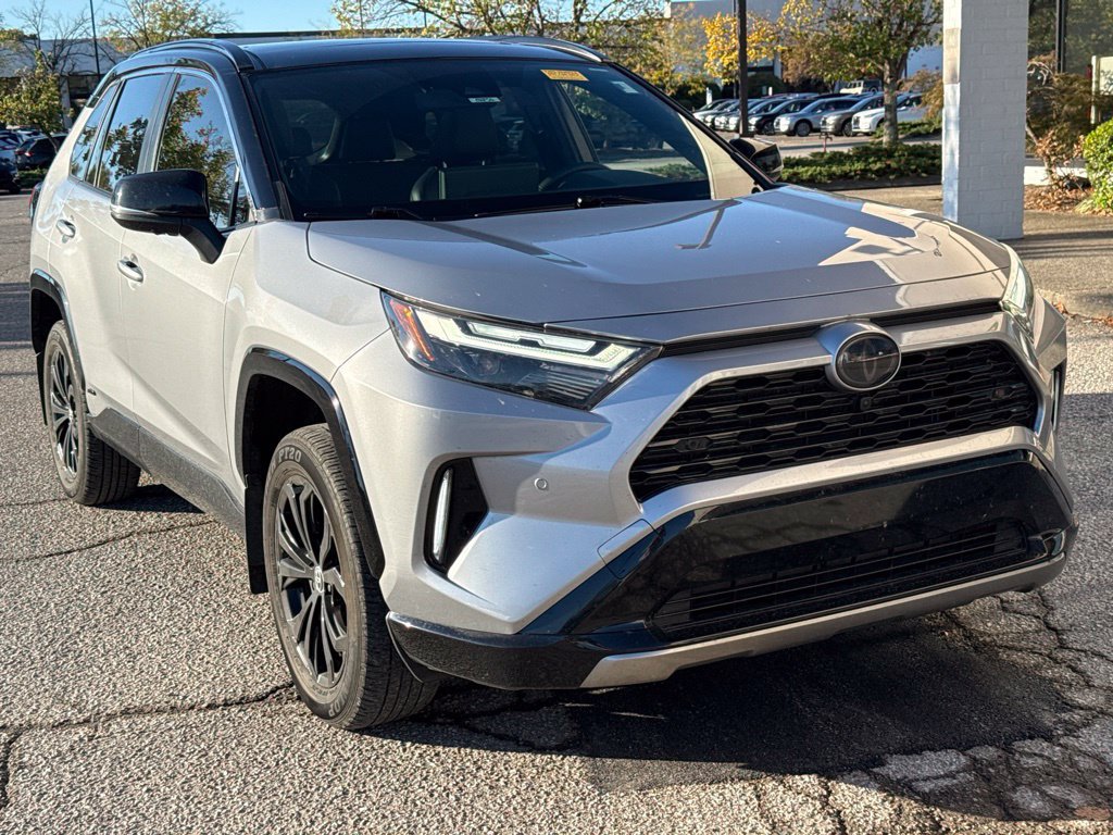 Used 2024 Toyota RAV4 XSE w/ Advanced Technology Package AWD/4WD image 20