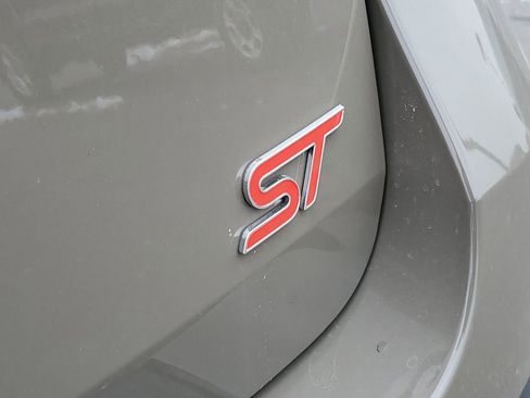 New 2026 Ford Explorer ST w/ Sun And Sound Package image 38