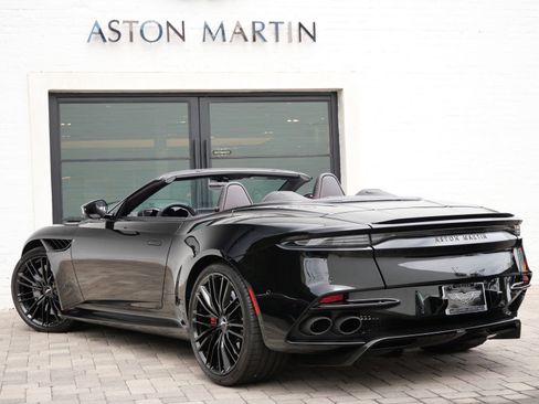 Used 2023 Aston Martin DBS Superleggera Volante RWD image 2