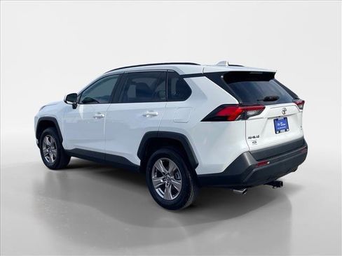 Used 2023 Toyota RAV4 XLE image 4