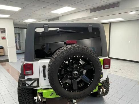 Used 2016 Jeep Wrangler Unlimited Sport w/ Quick Order Package 24S AWD/4WD image 5