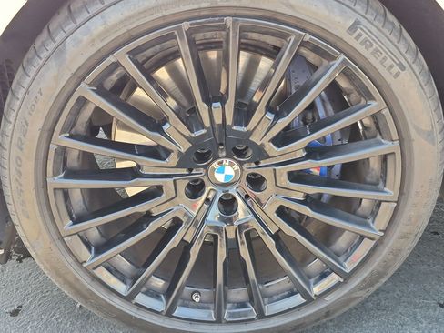 Used 2024 BMW 760i xDrive w/ Executive Package AWD/4WD image 13