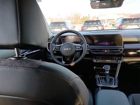 New 2026 Kia Seltos S image 15